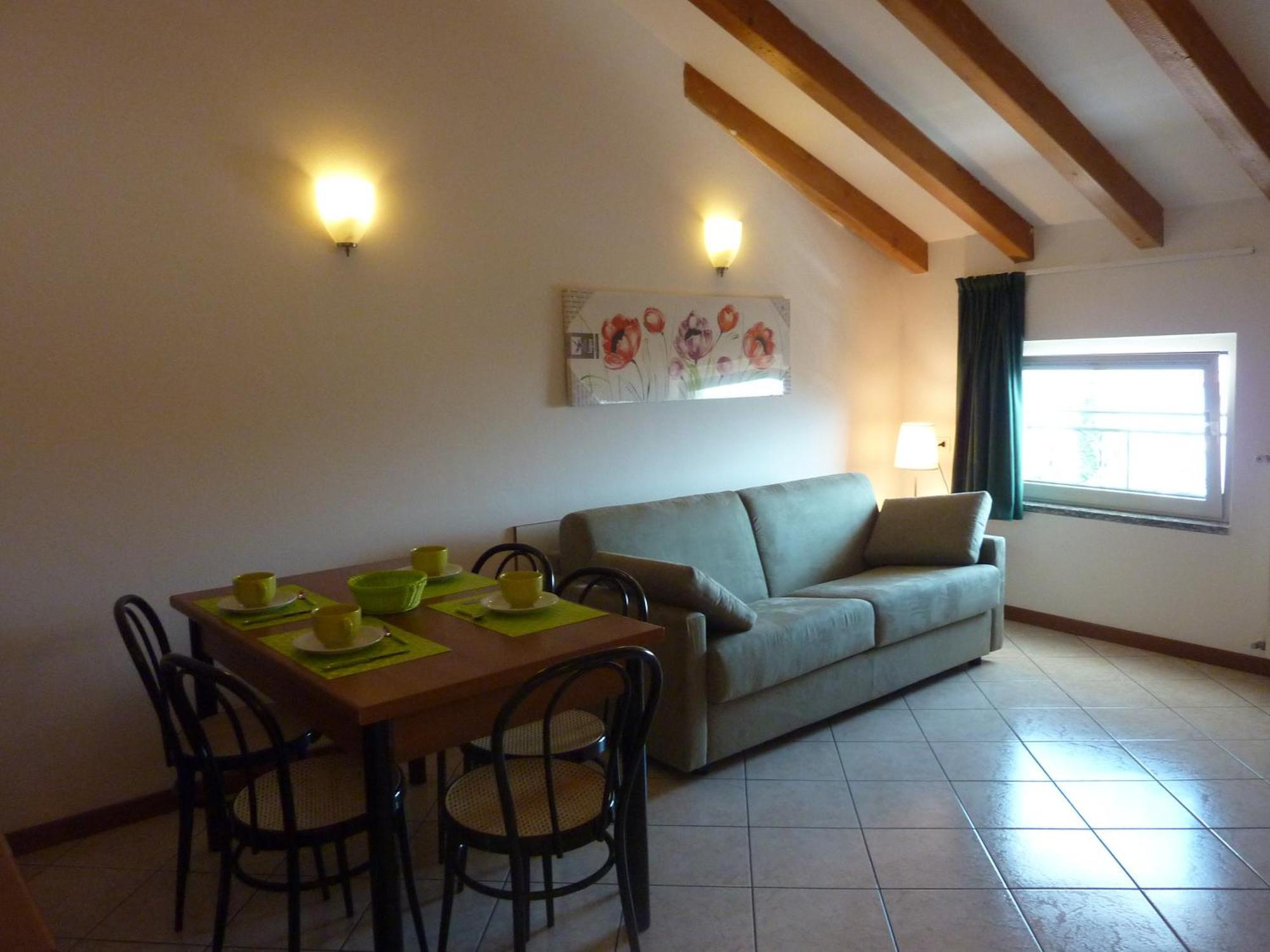 Residence Riva Del Lario Gravedona Luaran gambar
