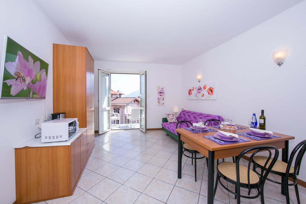 Residence Riva Del Lario Gravedona Luaran gambar