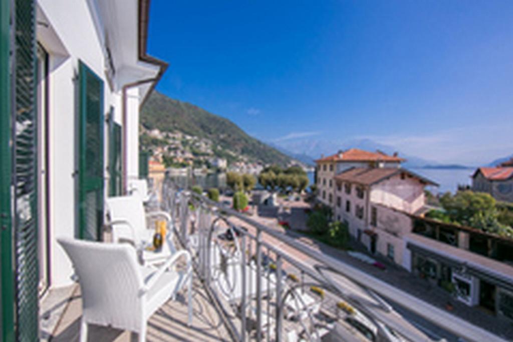 Residence Riva Del Lario Gravedona Luaran gambar