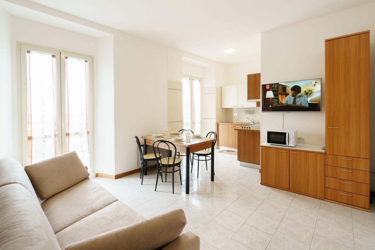 Residence Riva Del Lario Gravedona Luaran gambar